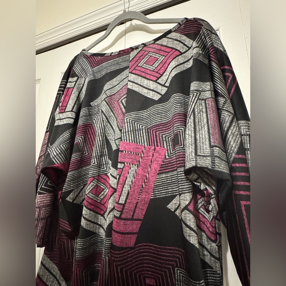 Tunic Top - Picture 3 of 6